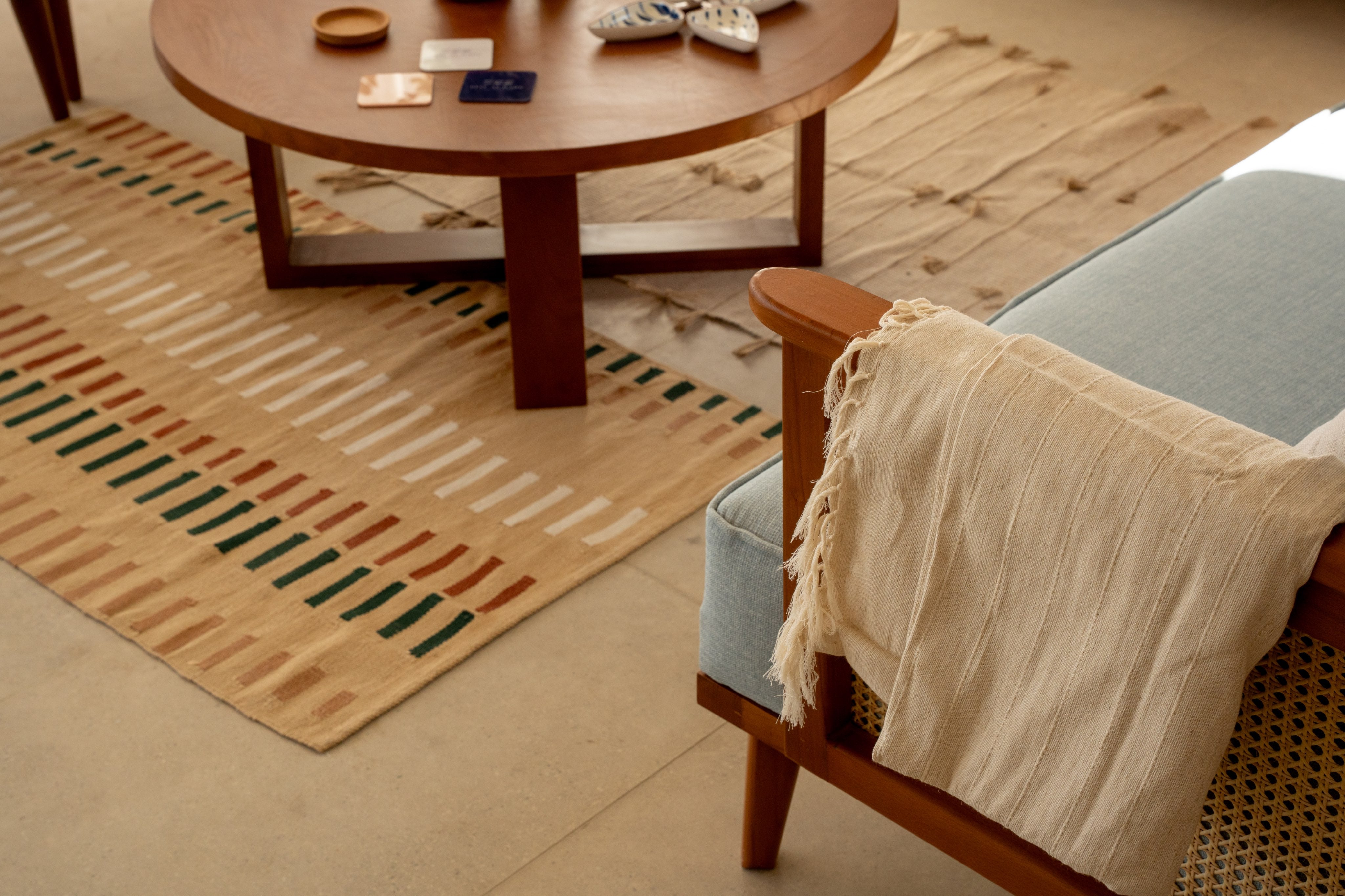 Summer Coffee Table 2